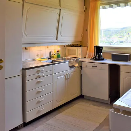 2 Bedroom Beautiful In